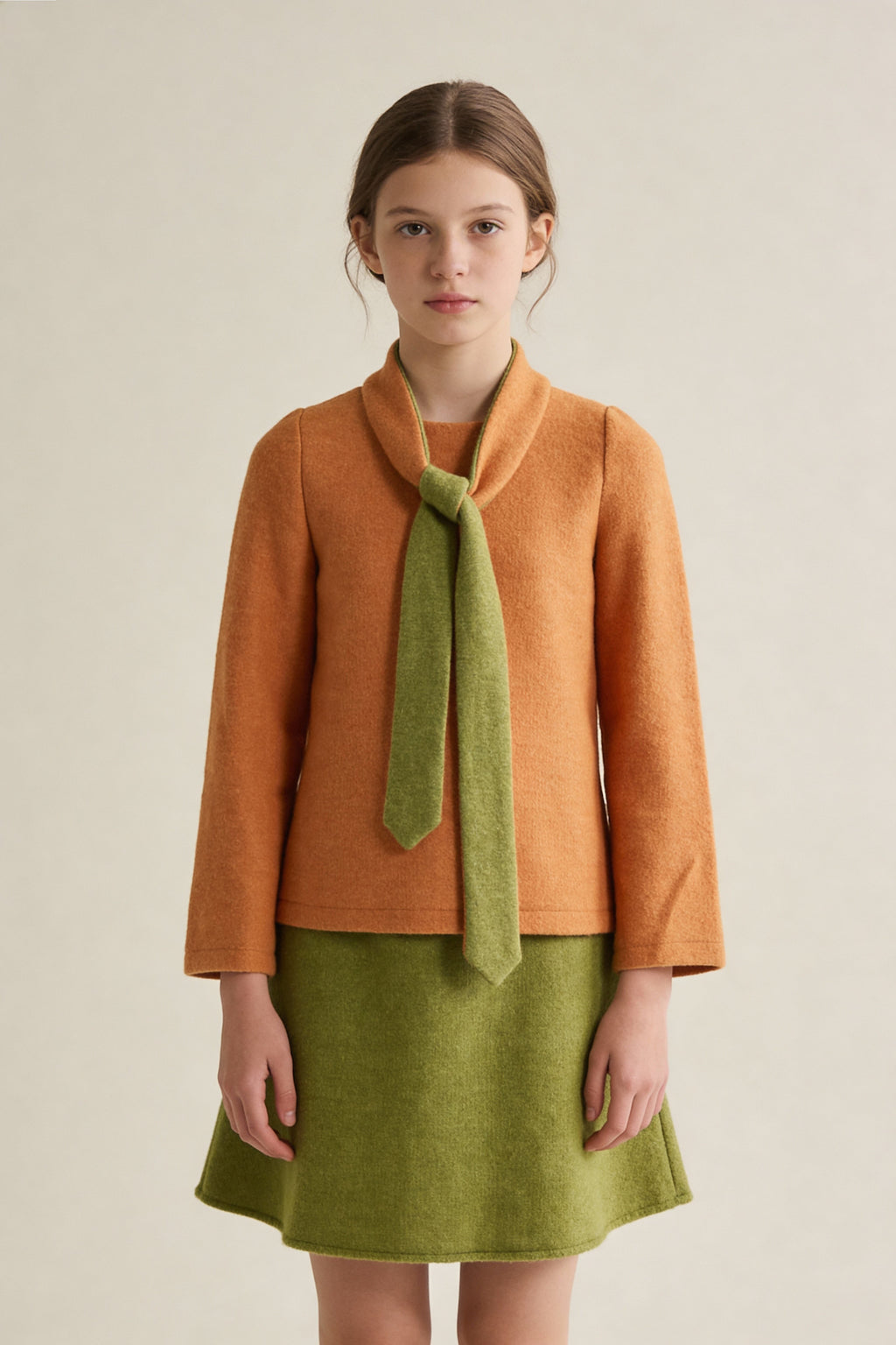 Turuncu Fular Detaylı Kazak