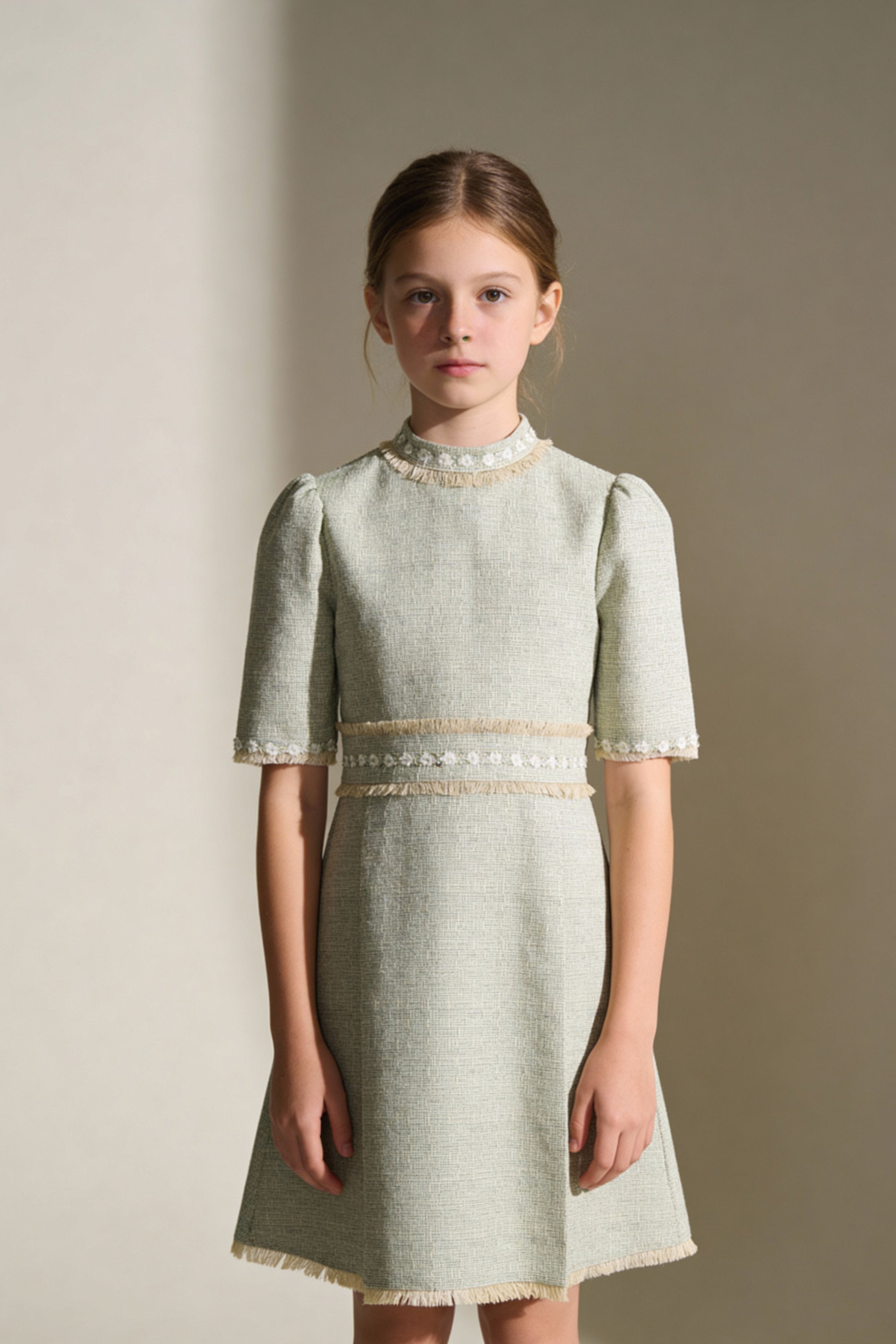 Yeşil & Bej Aksesuar Detaylı Tüvit Elbise