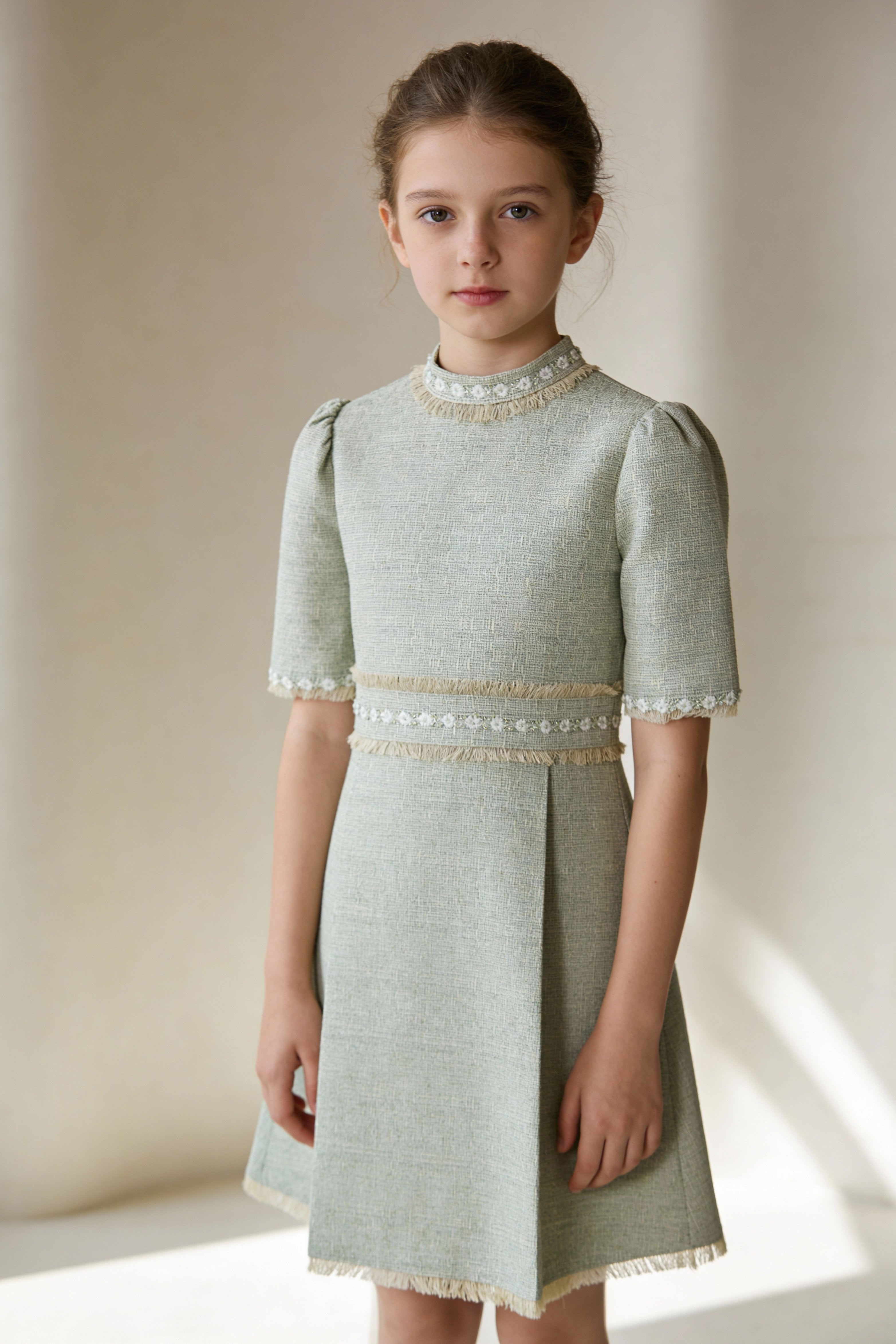 Yeşil & Bej Aksesuar Detaylı Tüvit Elbise