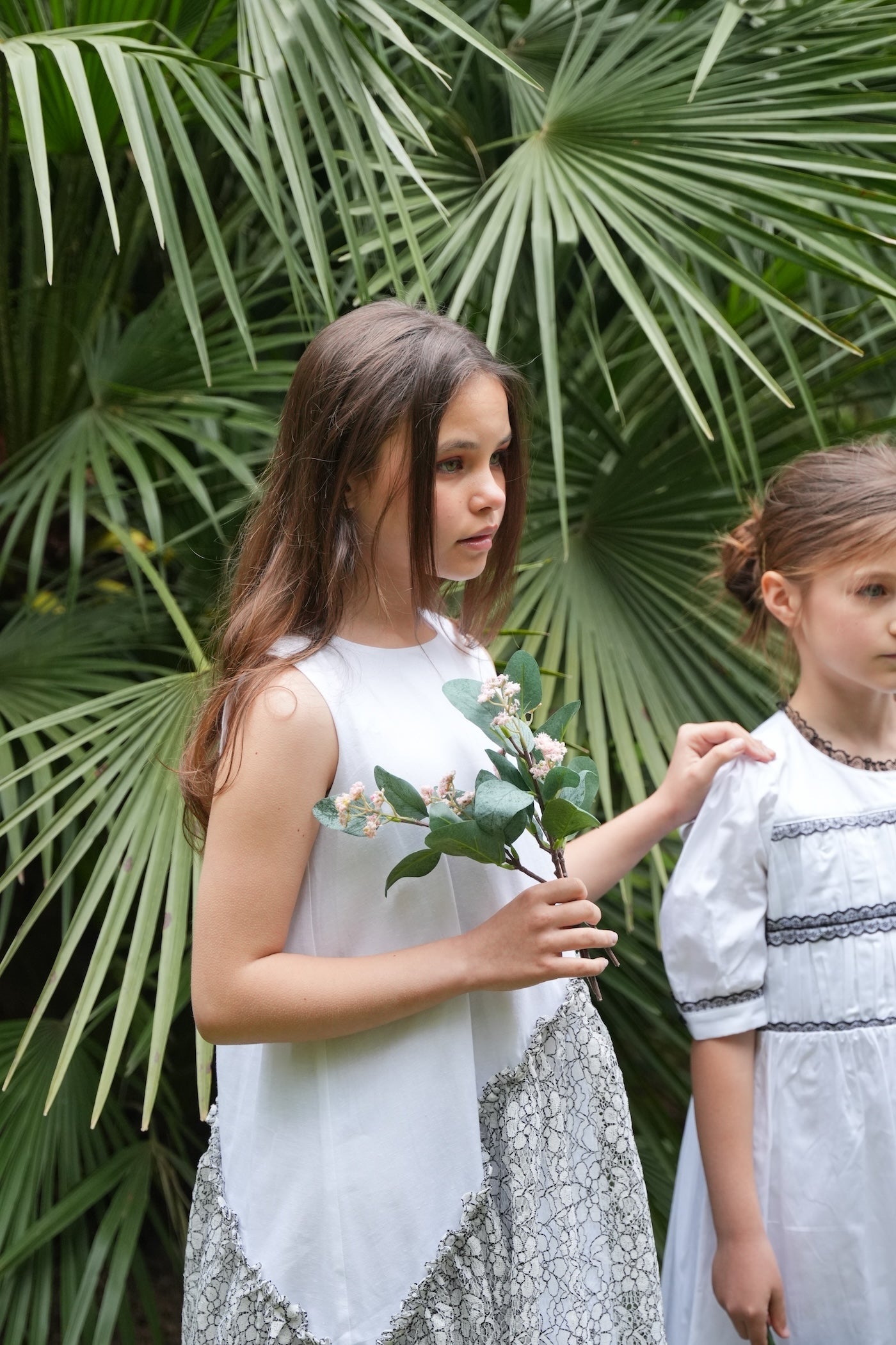 Beyaz & Siyah Dantel Detaylı Elbise