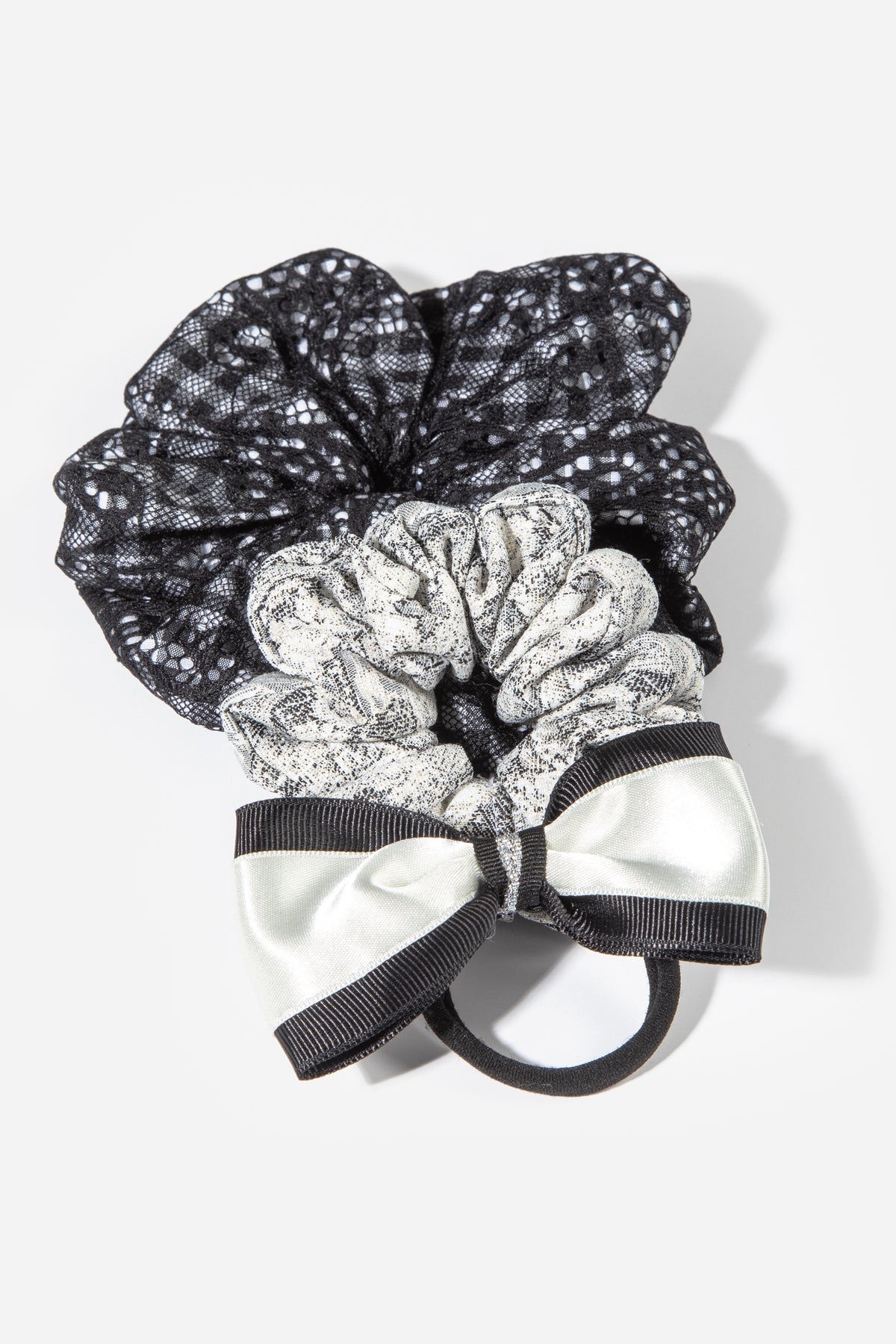 Siyah-Beyaz Tonlarında 3'lü Saç Tokası