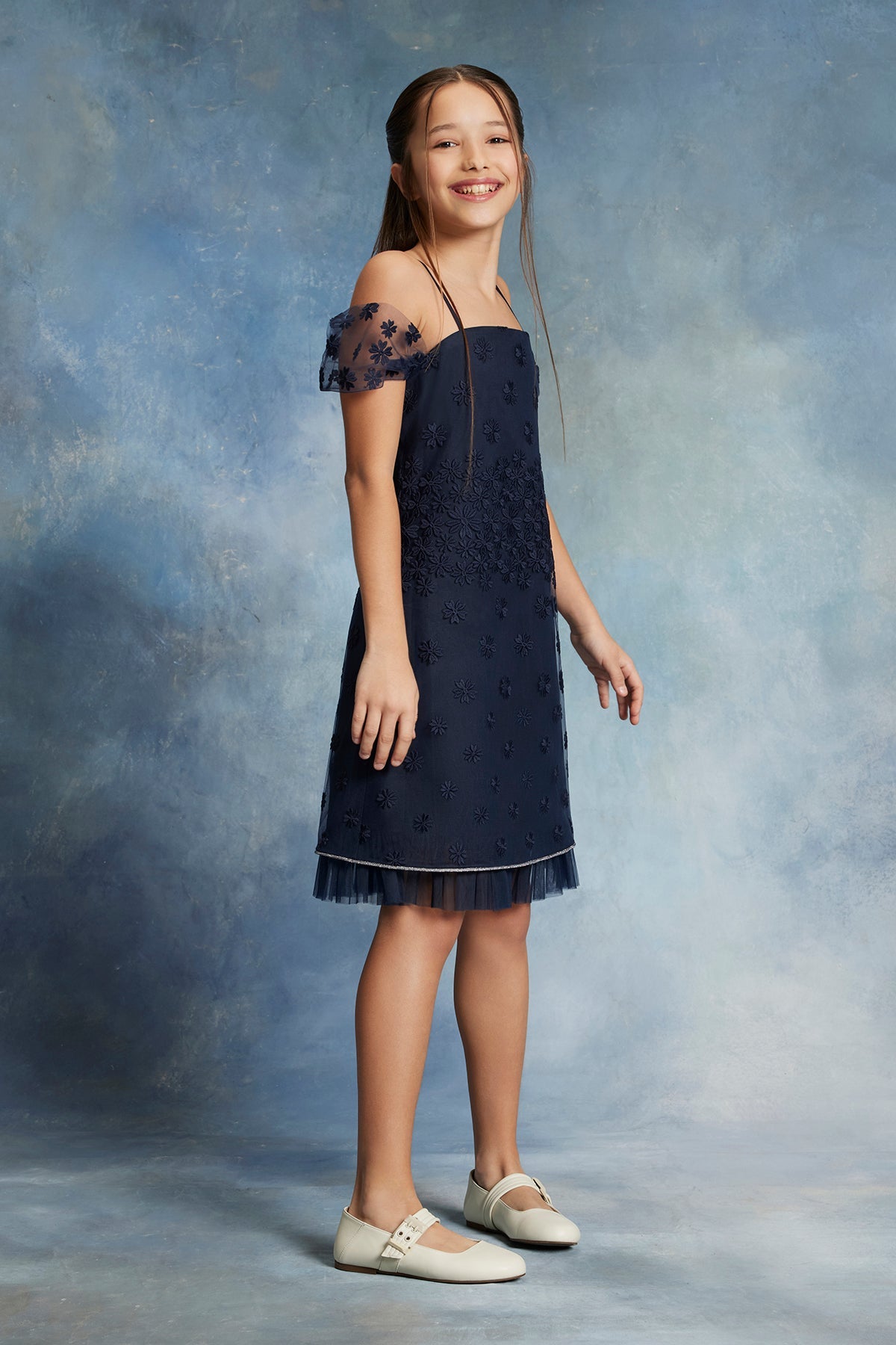 Lacivert Çiçek İşlemeli Elbise