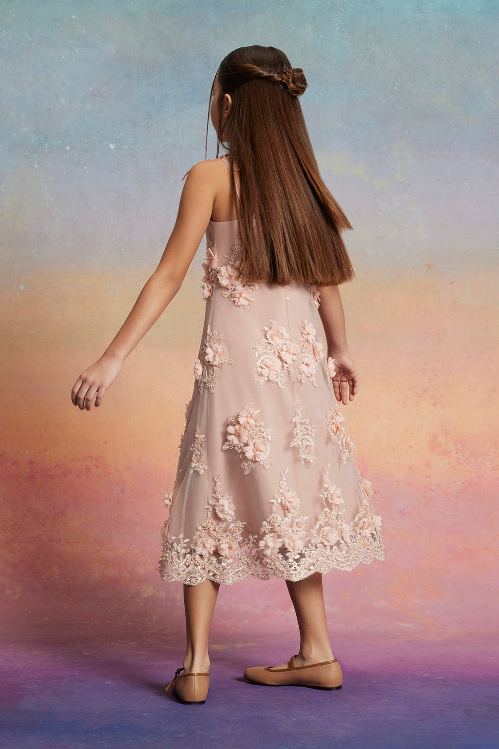 Pudra Pembe Çiçek Aplikeli Elbise