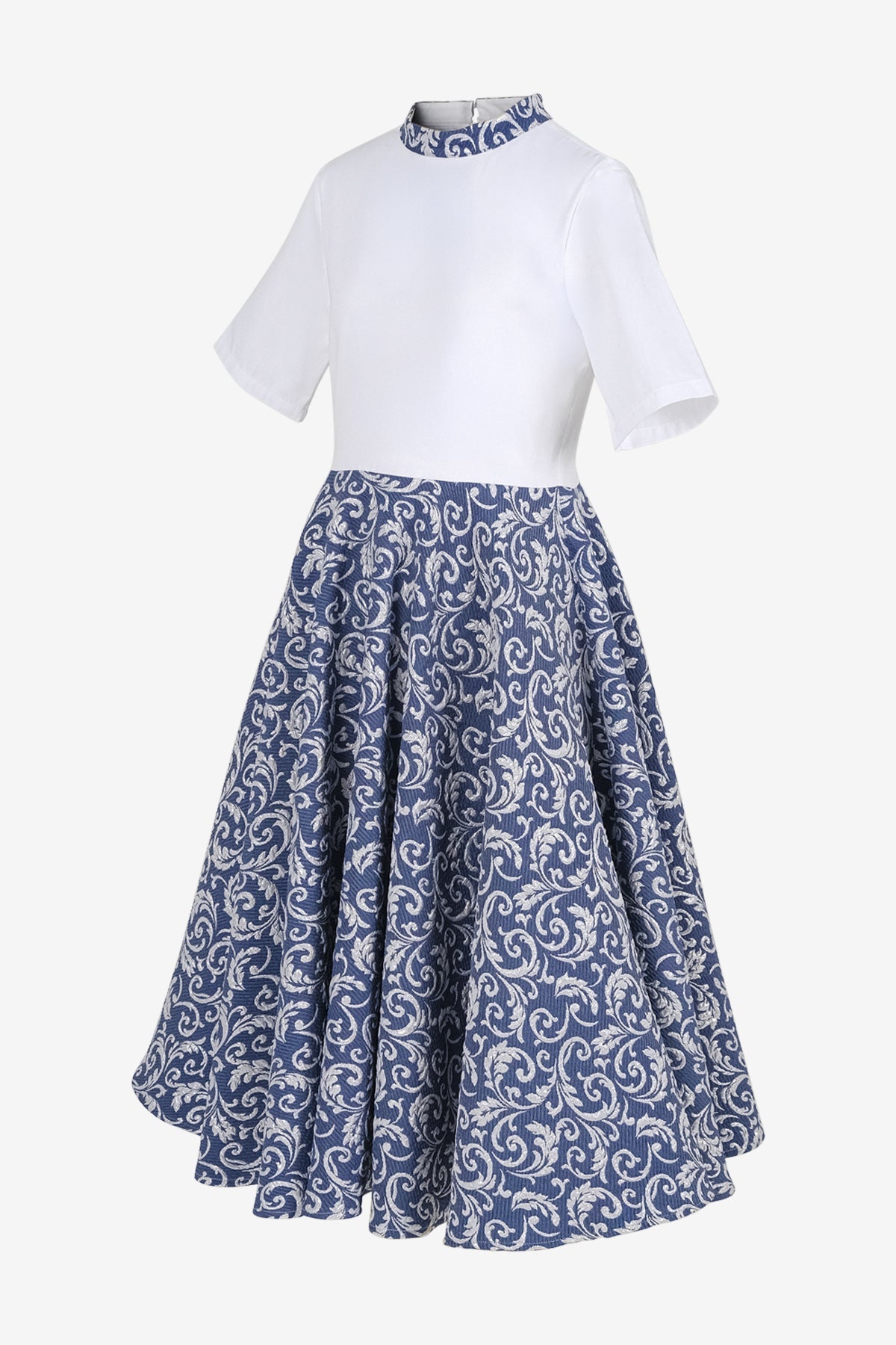 Beyaz & Lacivert Gümüş İşlemeli Jakar Elbise